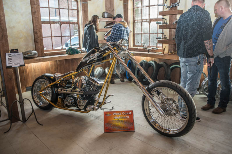 Baskets hautes noir West Coast Choppers - Motorcycles Legend shop